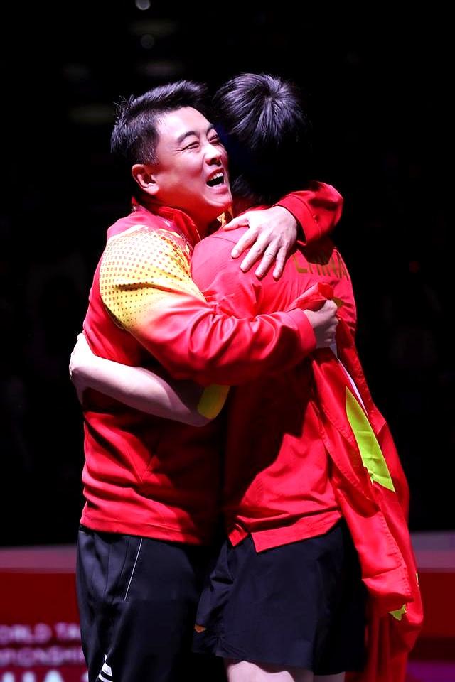 波兰乒乓球队完胜日本乒乓球队，王皓统治全场