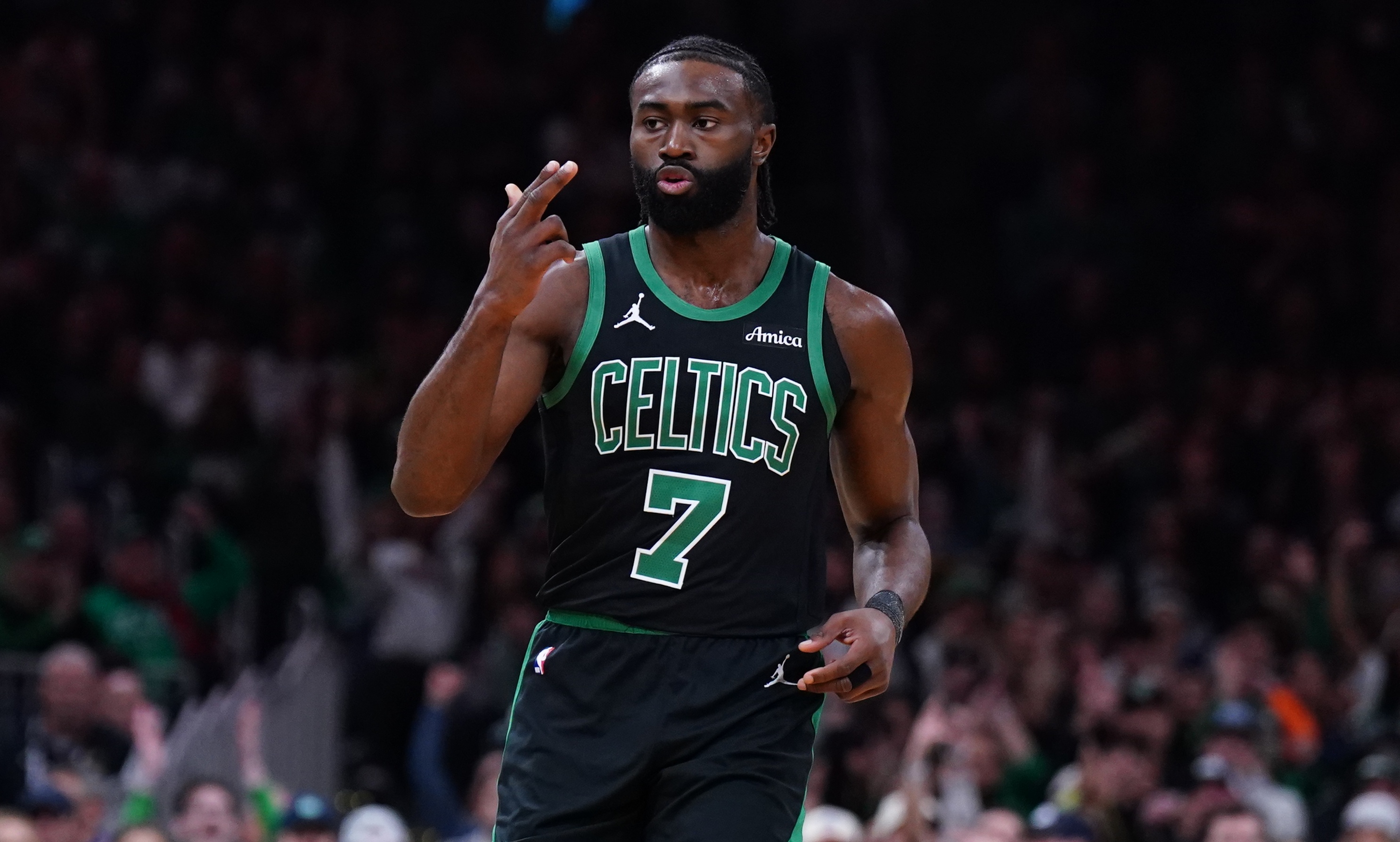 湖人B队强势凯尔特人，拉文打破历史纪录