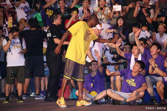 NBA2K传奇谢幕，球迷泪洒赛场