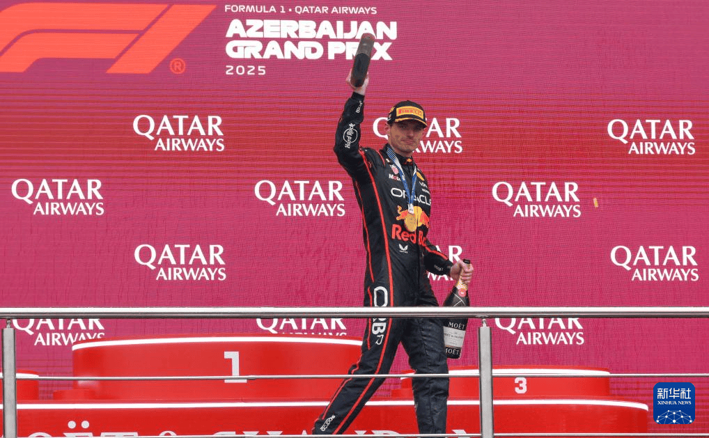 红牛二队绝杀雷诺车队,塞恩斯刷新纪录 红牛二队绝杀雷诺车队,塞恩斯刷新纪录