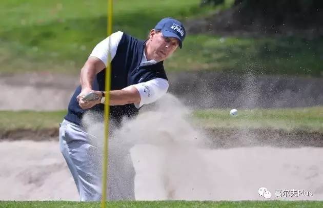 包含高尔夫再创历史，冠军实至名归的词条