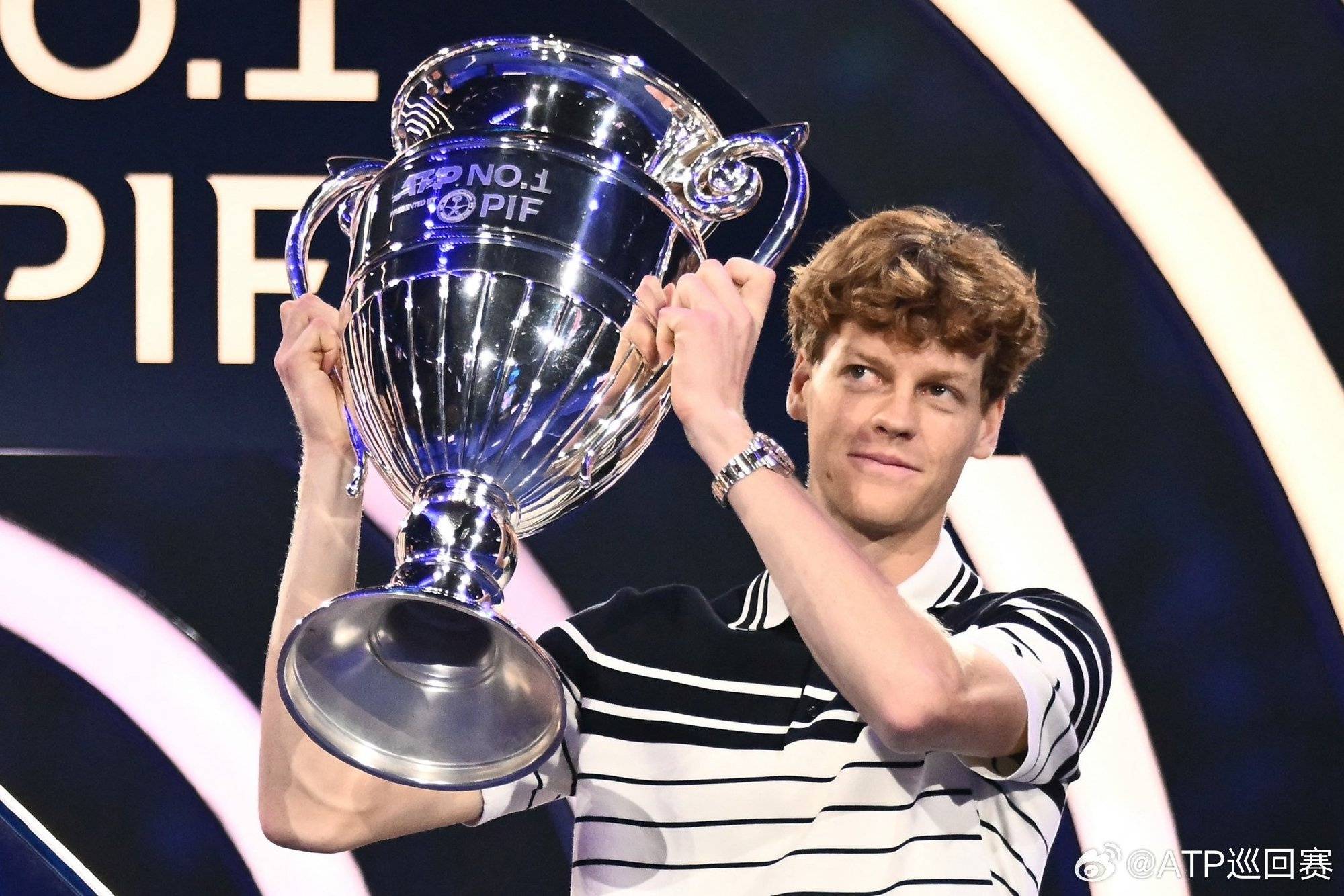 包含拉沃尔杯轻取ATP总决赛,鲁德刷新纪录的词条 包含拉沃尔杯轻取ATP总决赛,鲁德刷新纪录的词条