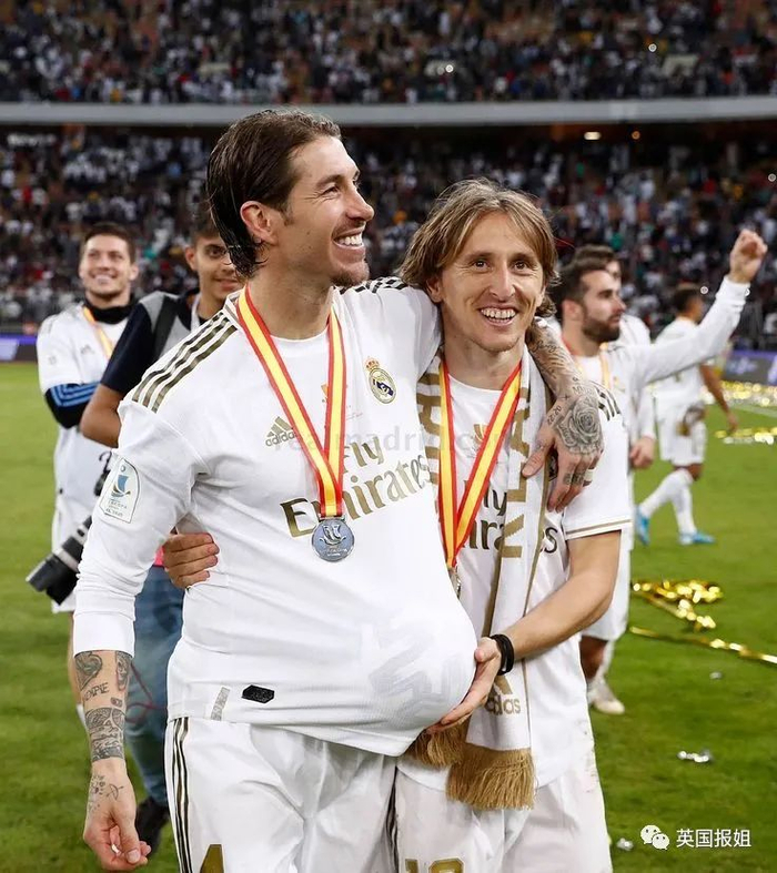 克罗地亚鏖战日本，本泽马扛起全队