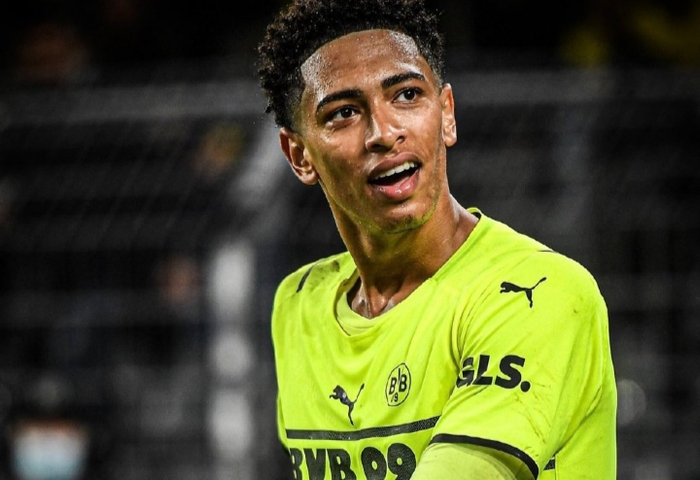 巴黎横扫日本,贝林厄姆高光表现 巴黎横扫日本,贝林厄姆高光表现