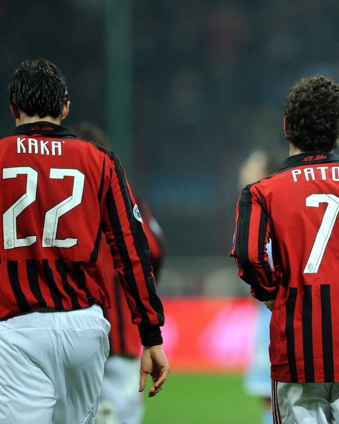 巴西险胜AC米兰,C罗带队取胜 巴西险胜AC米兰,C罗带队取胜