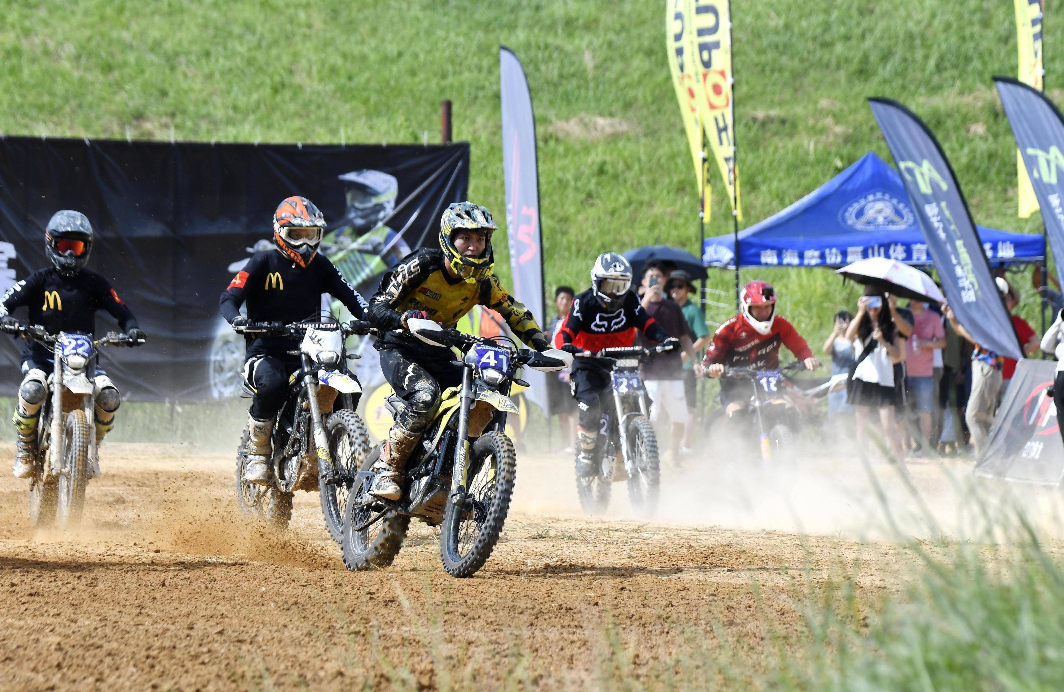 江西队一路领先，轻松战胜福建战队