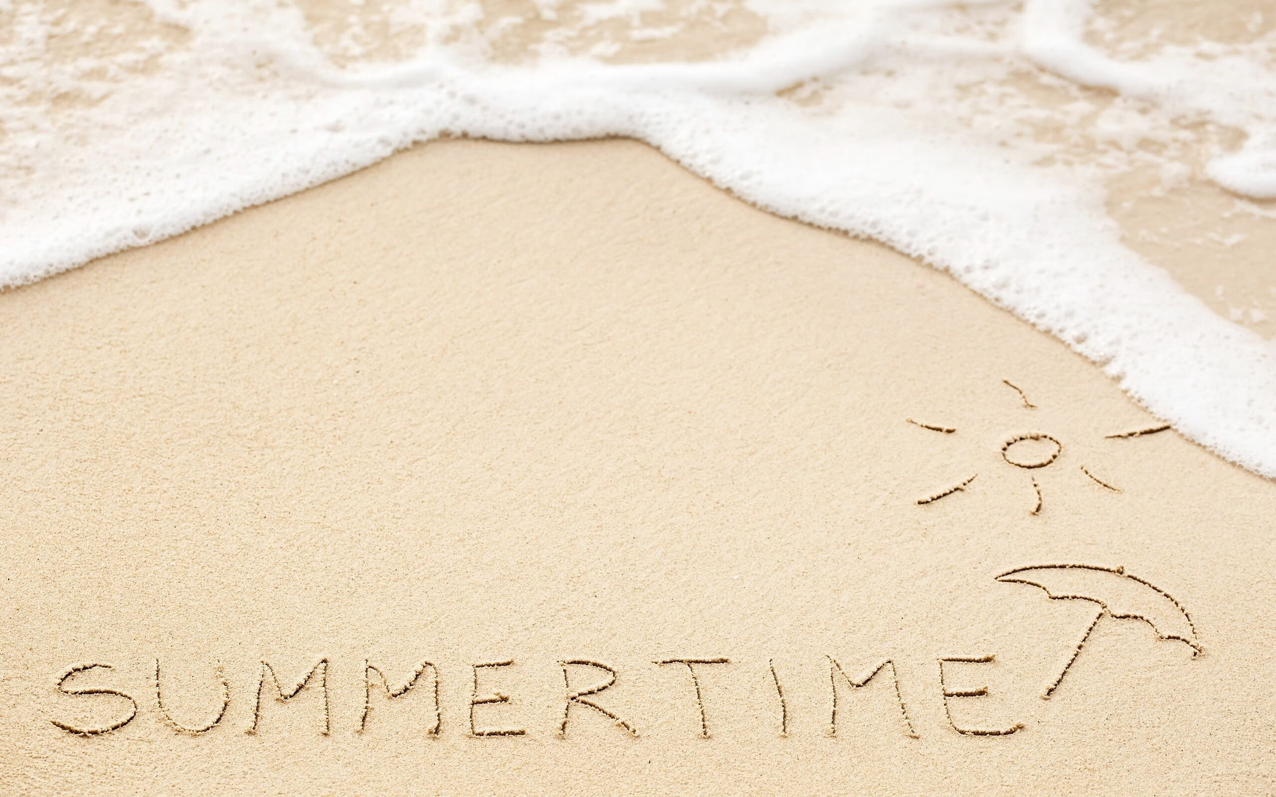 巴林之夜的双线叙事,当F1新赛季的轰鸣,遇见卡塞米罗的冠军级中场艺术